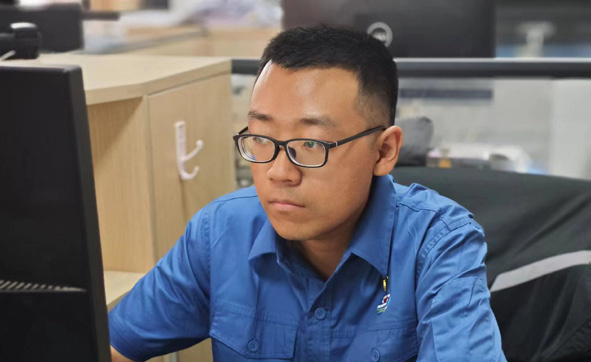 黨群.png 黨群.png